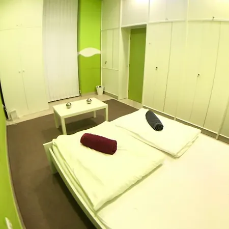 Prime Stays Central Budget Affittacamere *