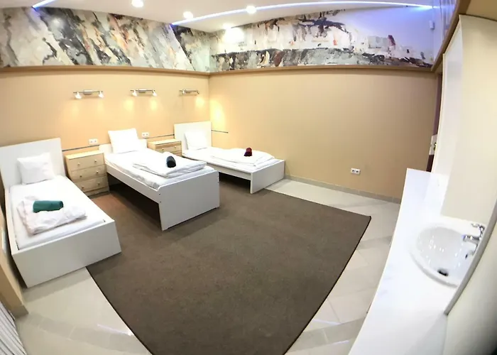 Prime Stays Central Budget Pensiune *