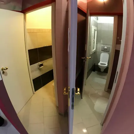 Prime Stays Central Budget Budapest